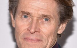 How tall is Willem Dafoe